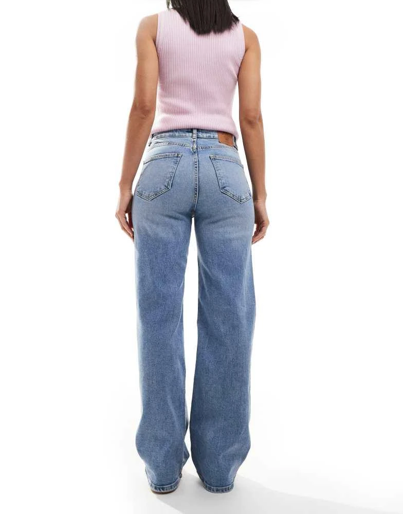 ONLY ONLY Juicy high waisted wide leg jeans in mid blue 3