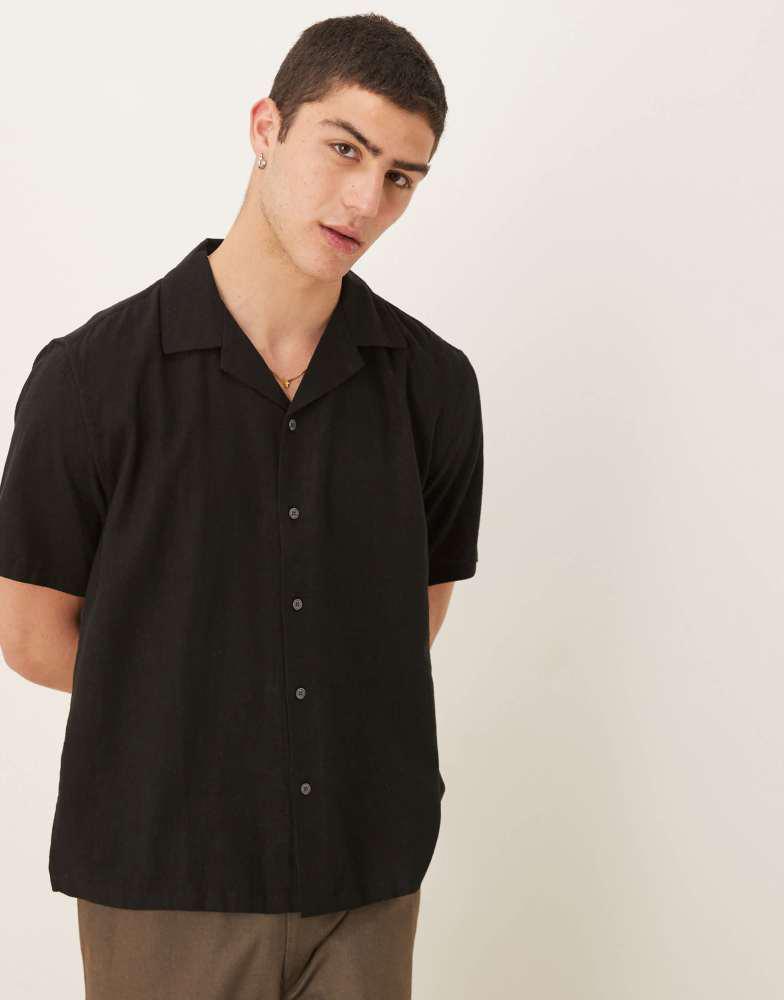 Abercrombie & Fitch Abercrombie & Fitch textured linen collar detail short sleeve shirt in black
