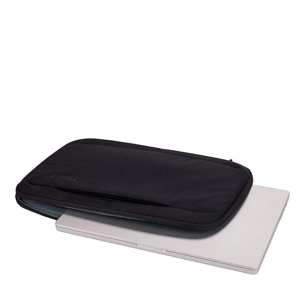 Thule Subterra 2 16" MacBook Sleeve 5