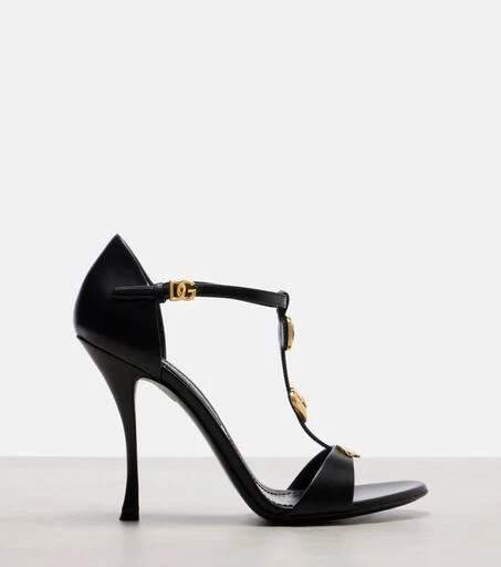 Dolce
Gabbana Embellished sandals 4