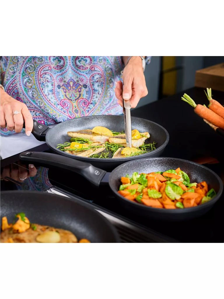 Rosle Candini Cast Aluminum Frying Pan 2
