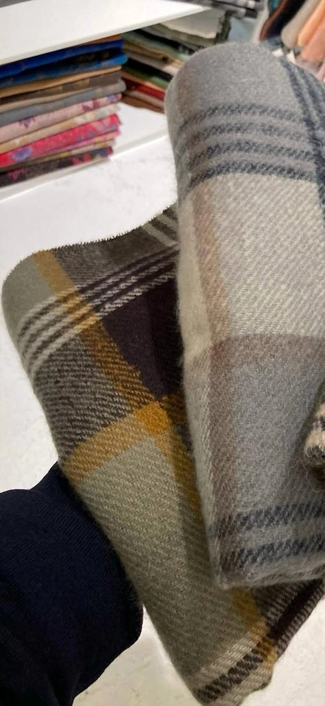 Pretty Persuasions Pretty Persuasions - Women
s Fall Plaid Scarf 2