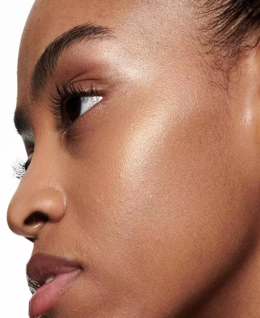 MAC Strobe Beam Liquid Blush 4