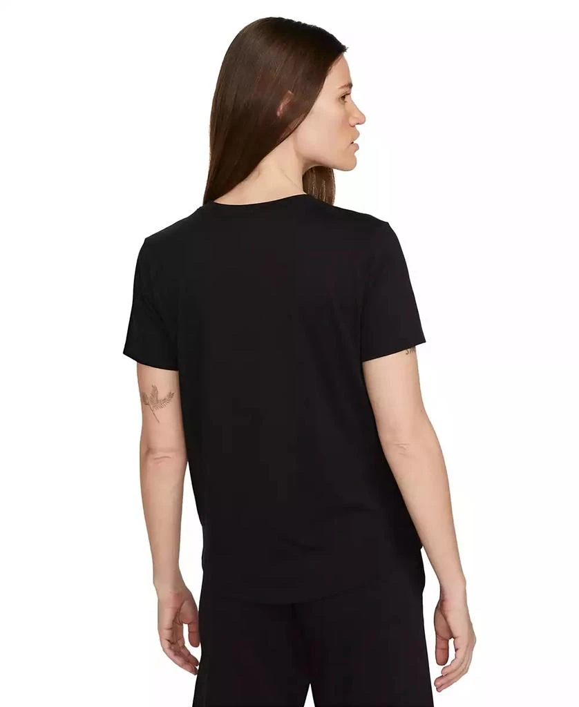 NIKE Sportswear Women's Essentials Logo T-Shirt 2