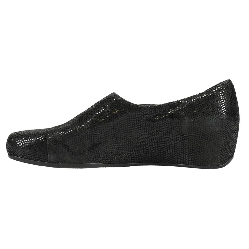 Vaneli Maxy Slip On Flats 3