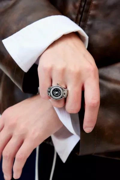 Urban Outfitters Fred Round Metal Watch Ring 1