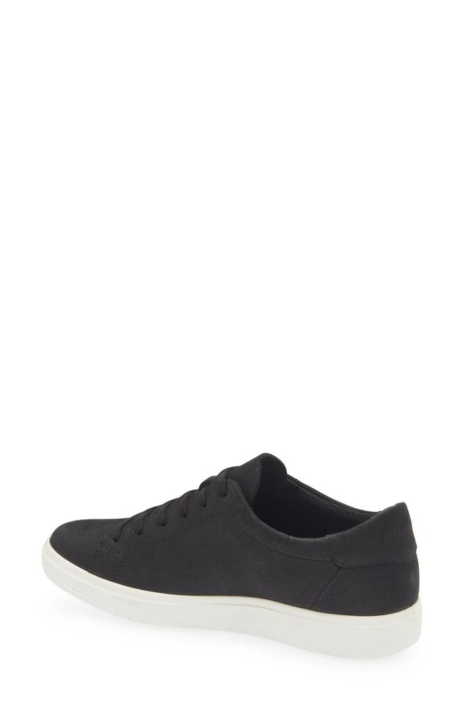 ECCO Classic Low Top Sneaker 2