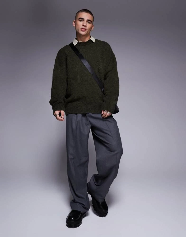 ASOS ASOS DESIGN oversized boxy fit textured knitted crew neck jumper in khaki - KHAKI 4