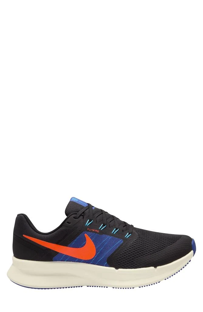 NIKE Run Swift 3 Running Shoe 1
