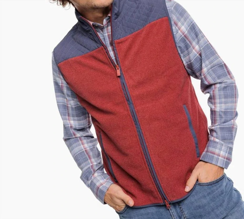 SOUTHERN TIDE Southern Tide - Men
s Hucksley Vest