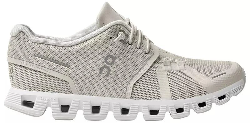On On Women's Cloud 5 Shoes 1