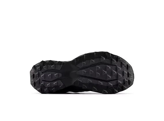 New Balance Tektrel 5