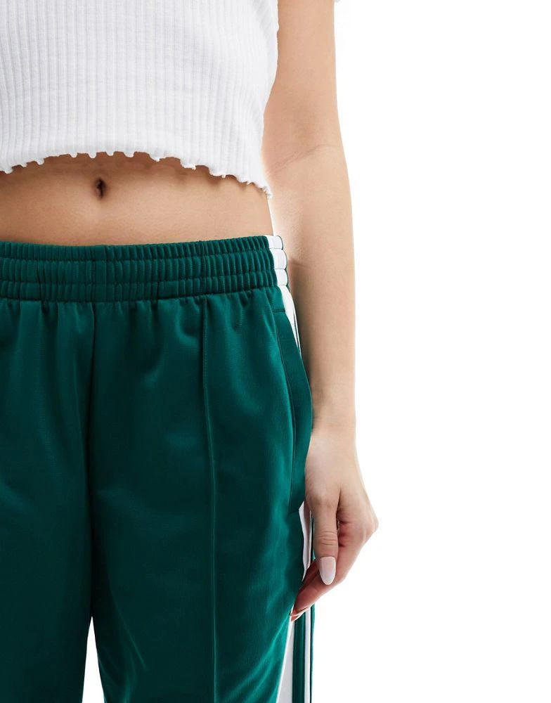 Adidas adidas Originals Adibreak track pants in collegiate green 3