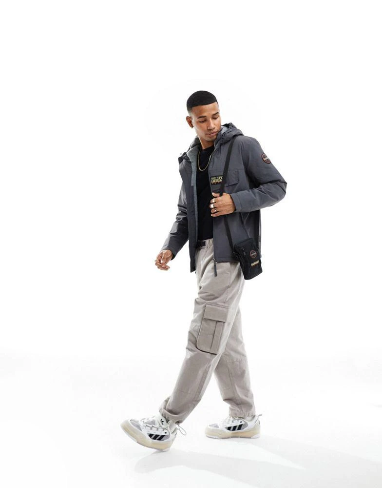 NAPAPIJRI Napapijri Rainforest Winter water-repellent insulated zip up jacket in dark grey 4