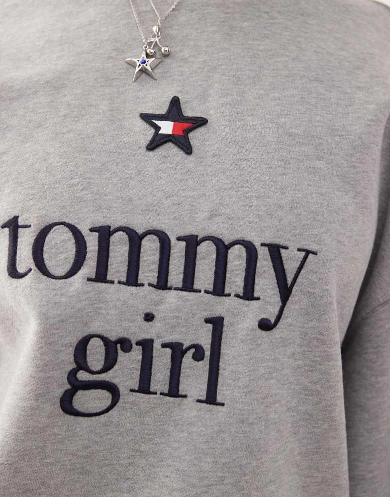 Tommy Jeans Tommy Jeans tommy girl logo sweatshirt in grey 4