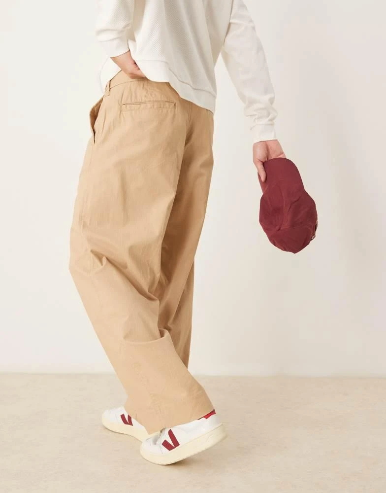 Abercrombie & Fitch Abercrombie & Fitch baggy linen trouser in beige 4