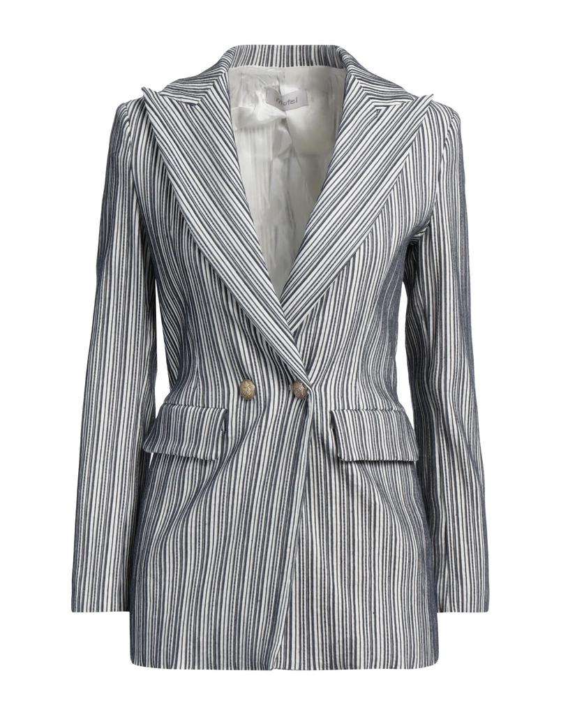 Motel Blazer