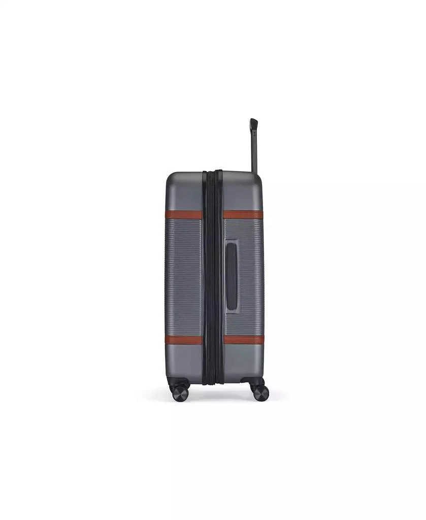Bugatti Wellington 28" Upright Luggage 3