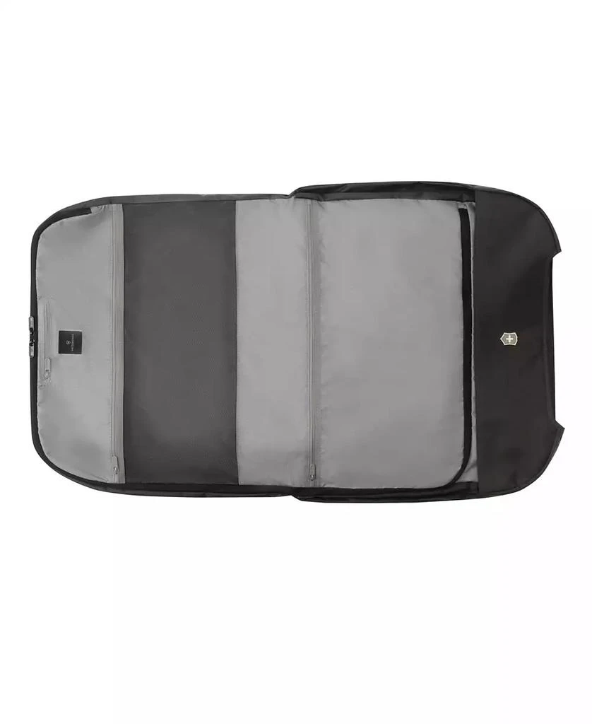Victorinox Werks 6.0 Garment Sleeve 3