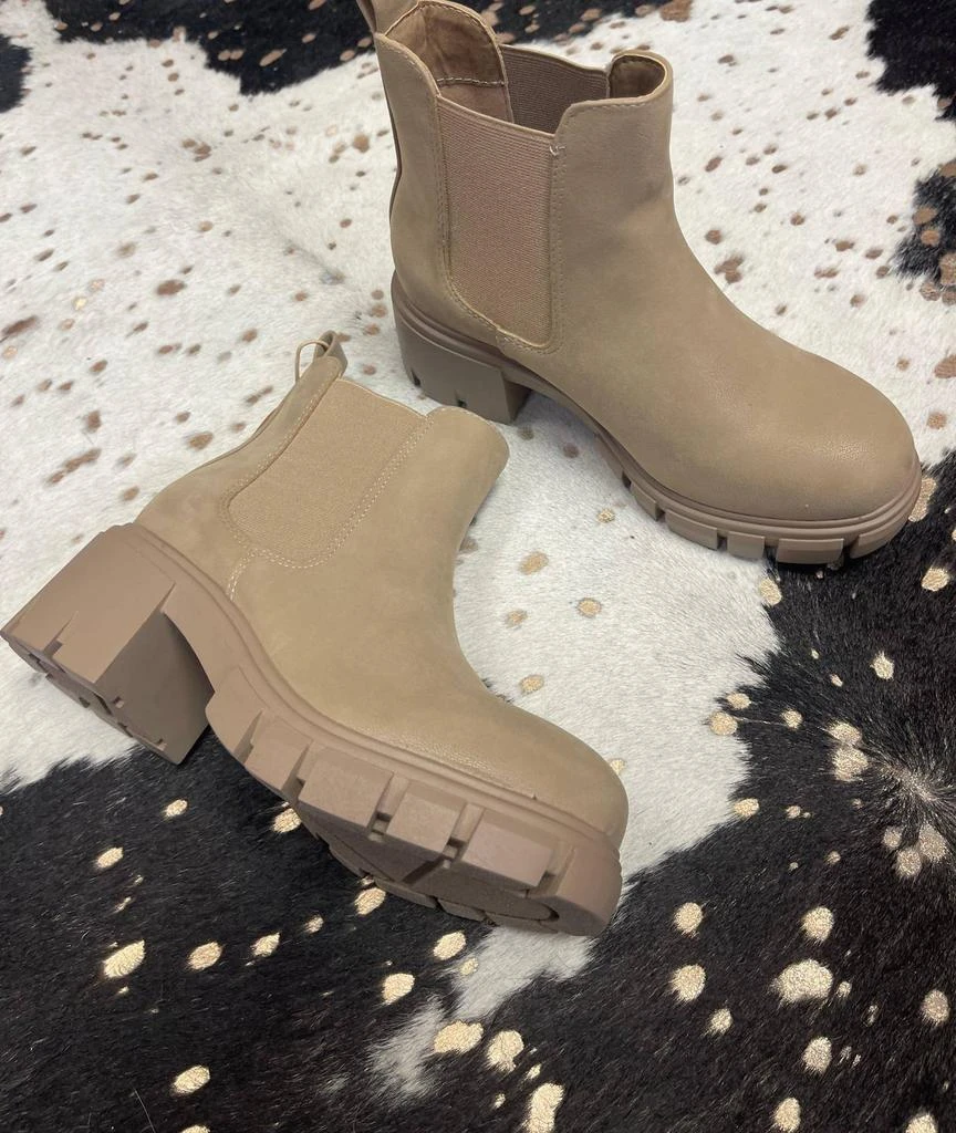 MIA Mia - Women's Ivy Boot 5