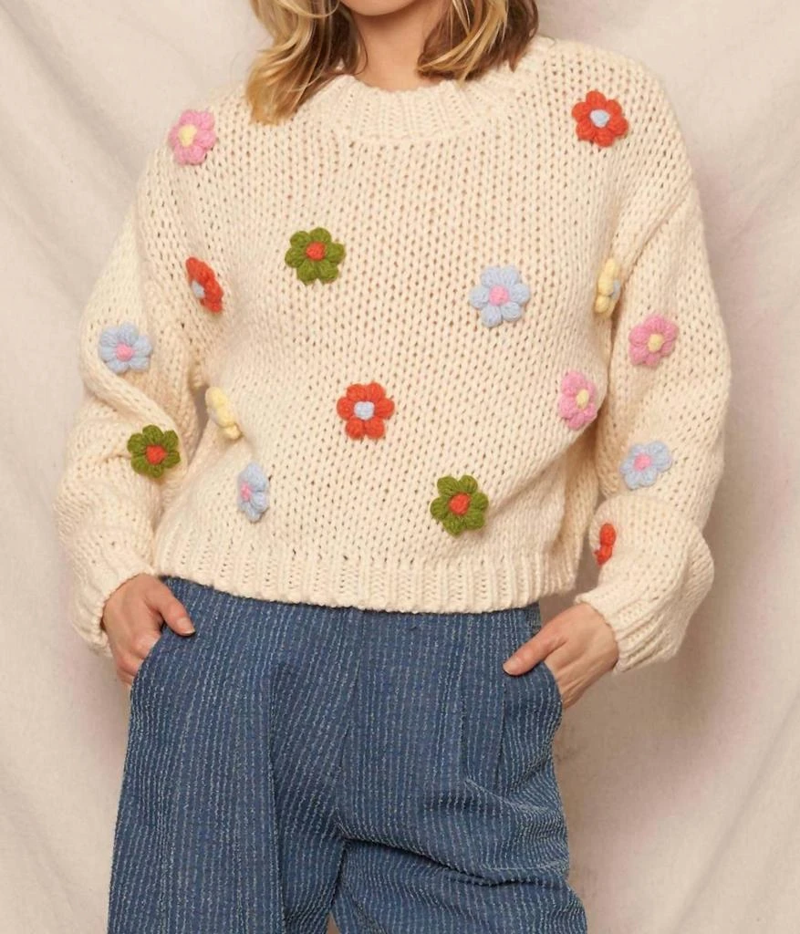 En Creme En Creme - 3d Flower Sweater 1