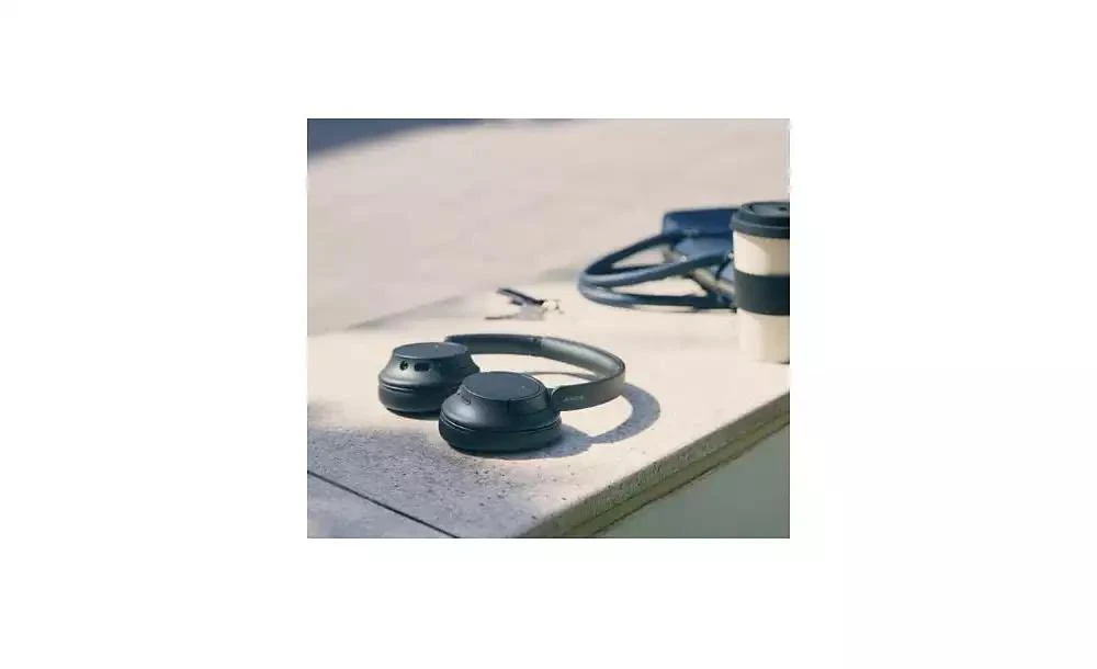SONY Wireless Over The Ear Noise Canceling Headphones with Protective Case 4