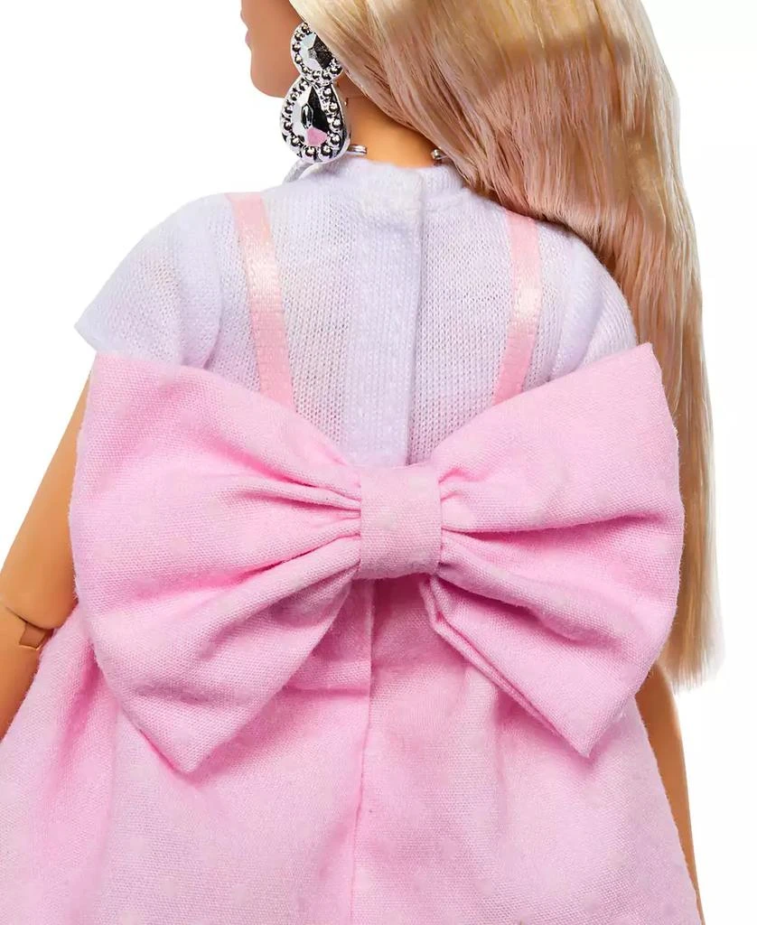 Barbie Deluxe Style Doll 3 in Pastel Pink Barbiecore Dress with Oversized Bow, Blond Hair 3