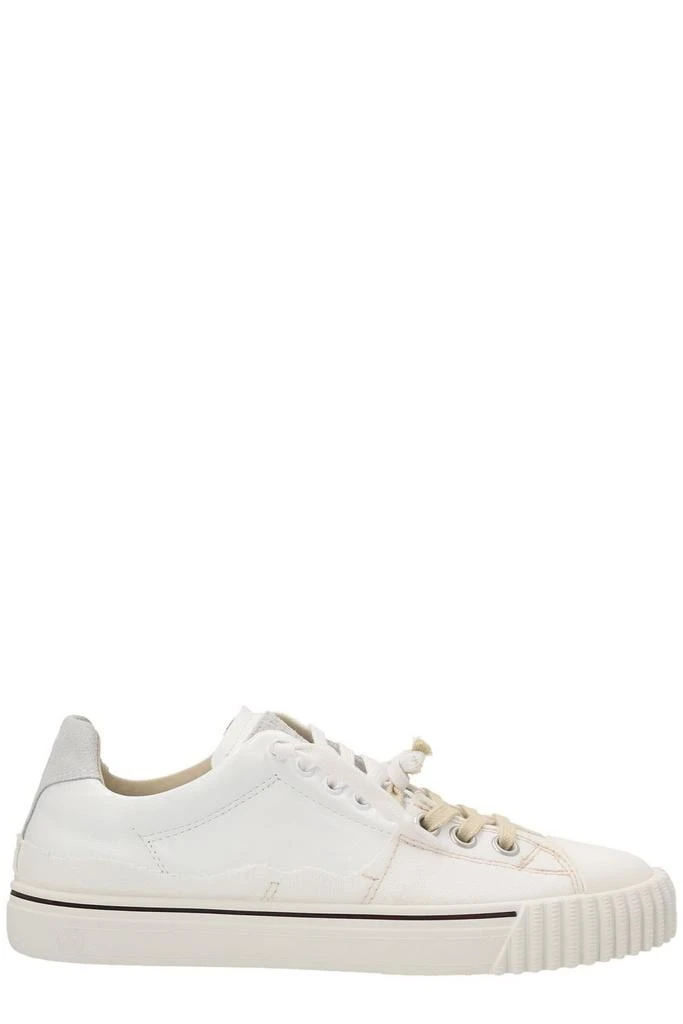 Maison Margiela Maison Margiela Round-Toe Lace-Up Sneakers 1