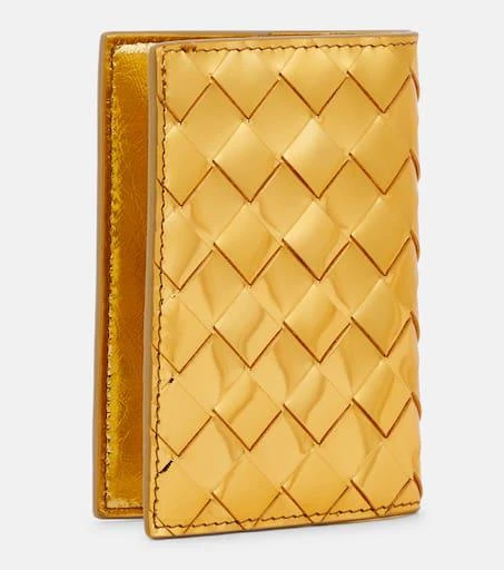 Bottega Veneta Intrecciato metallic leather passport case 3