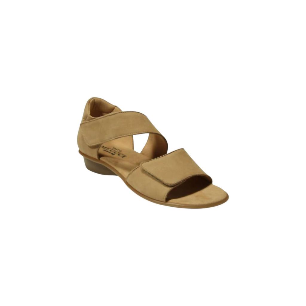 Sesto Meucci Sesto Meucci - Womens's Elac Loop Sandals
