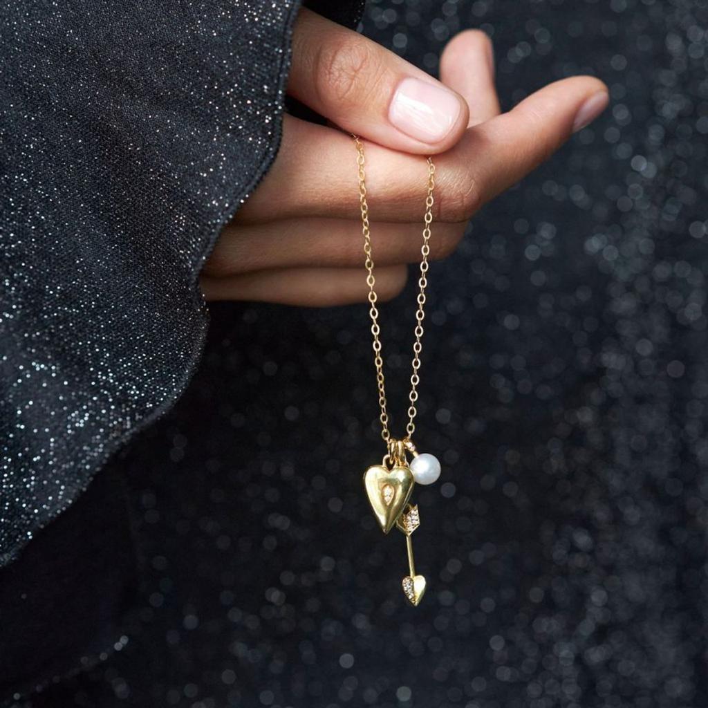 Dinny Hall My world arrow heart locket & pearl charm cluster pendant