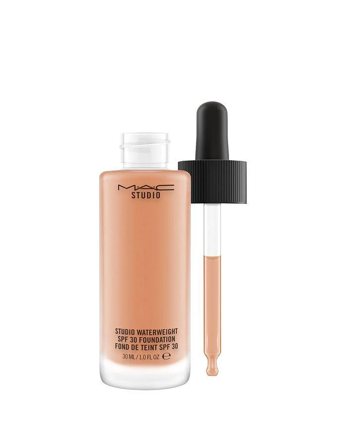 M·A·C Studio Waterweight SPF 30 Foundation 1