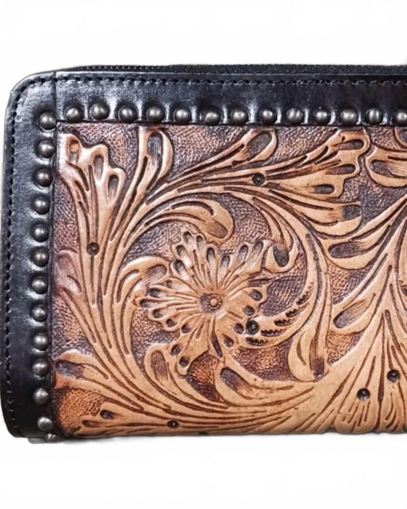 Nocona Belt Co. Women
s Stacey Tooled Wallet In Brown 2