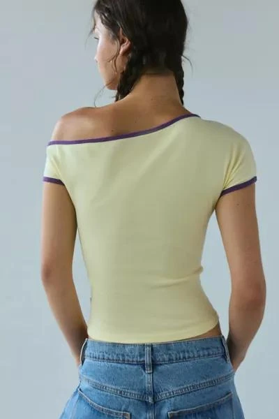 BDG BDG Sarah Off-The-Shoulder Cropped Tee 3