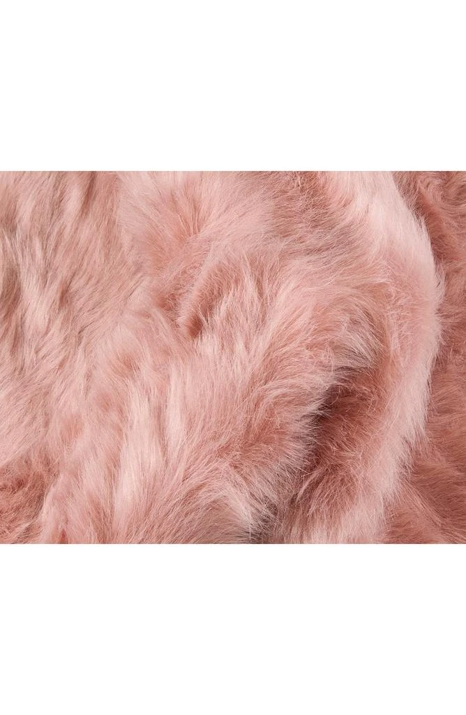 LUXE Gordon Faux Shearling Rug 2