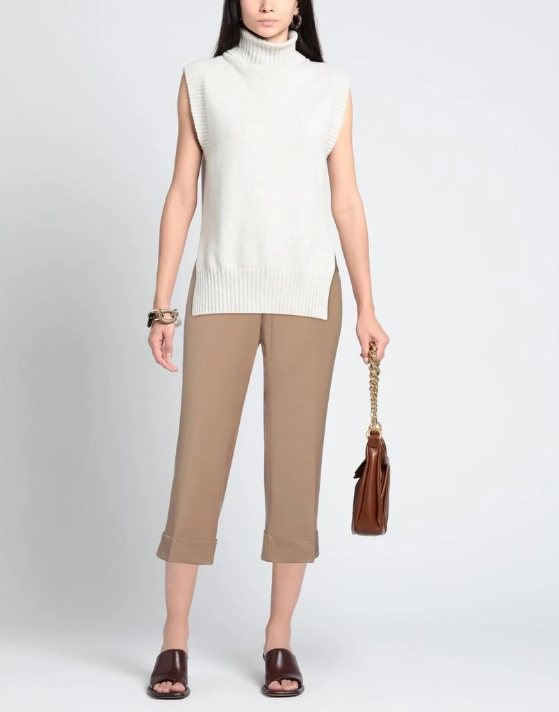 Alberto Biani Casual pants 2