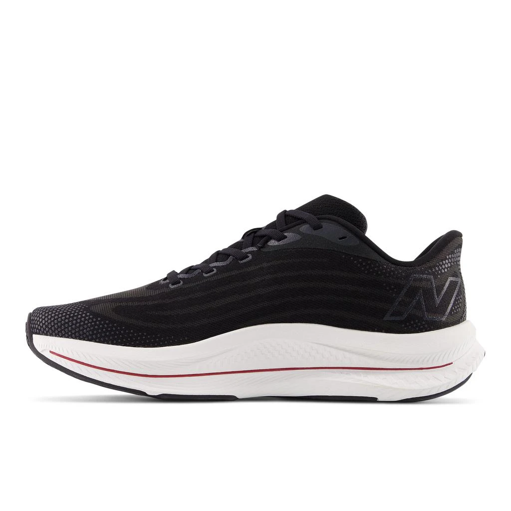 New Balance FuelCell Walker Elite 4