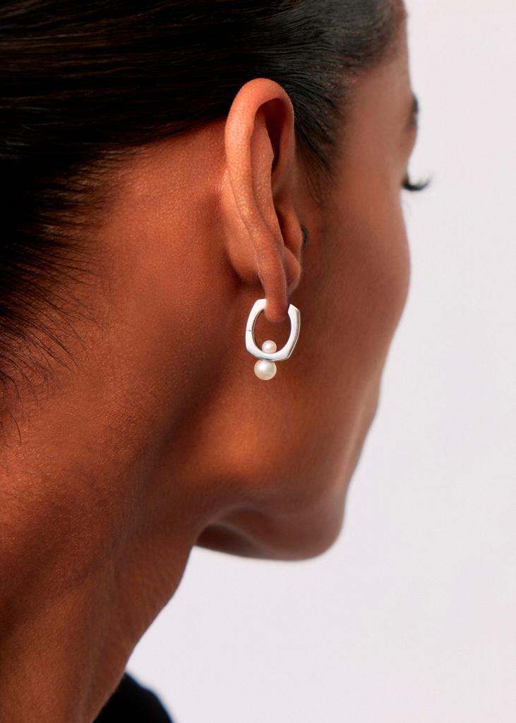Missoma Button Pearl rhodium-plated hoop earrings