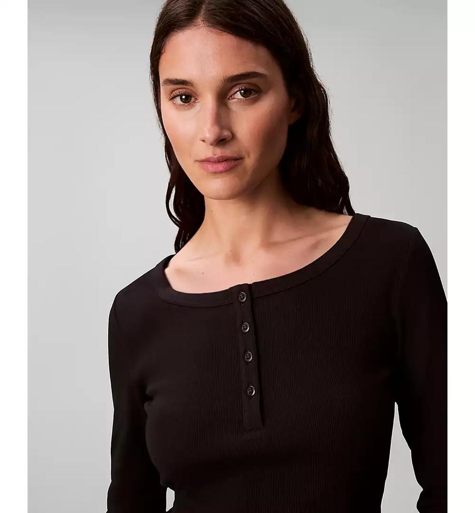 Calvin Klein Women's Long Sleeve Ribbed Knit T-Shirt