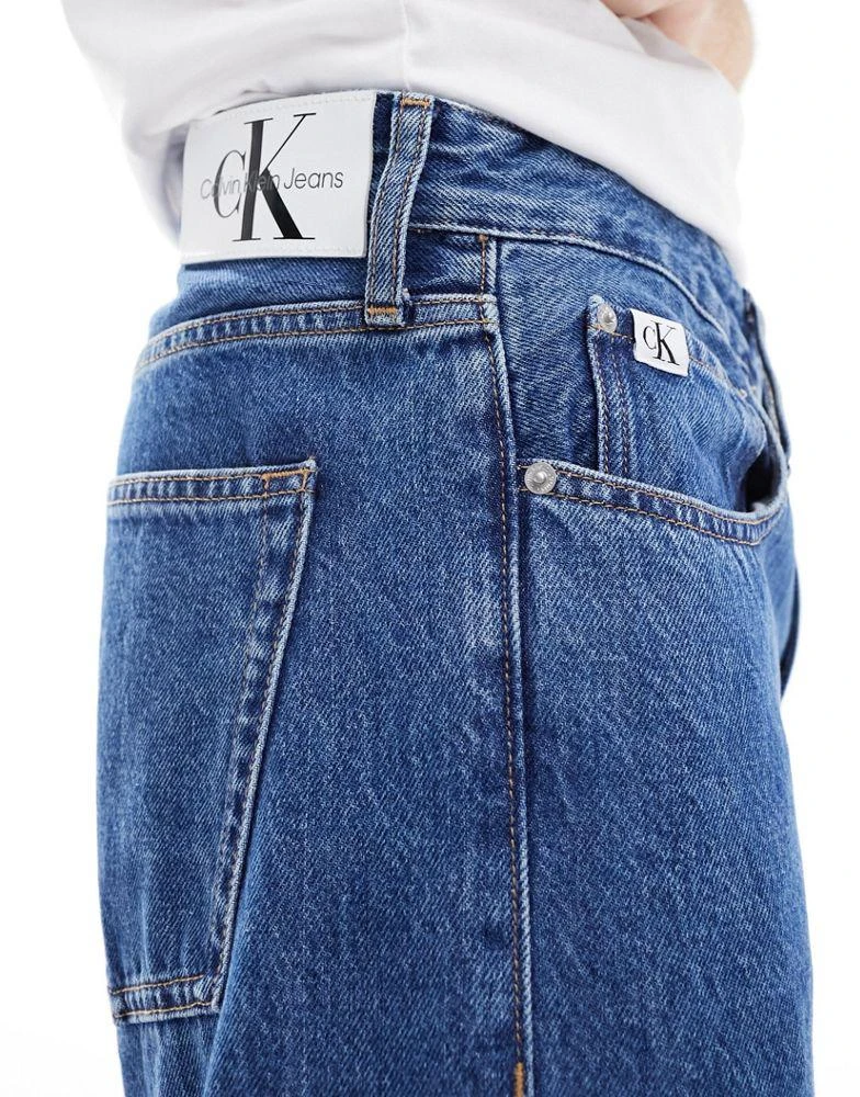 Calvin Klein Calvin Klein Jeans 90s loose jeans in mid wash 4