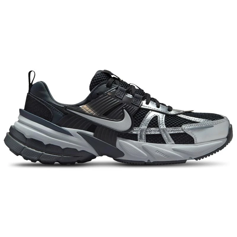 NIKE Nike V2K Run - Women's 1