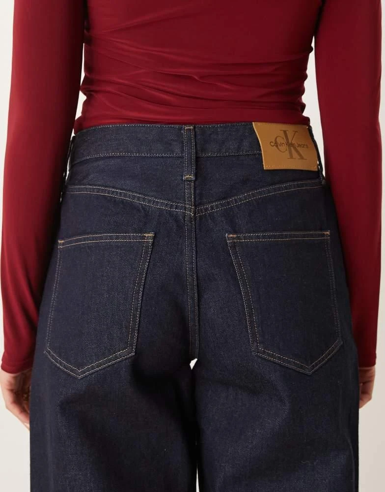 Calvin Klein Calvin Klein Jeans 90's loose jeans in dark rinse wash 4