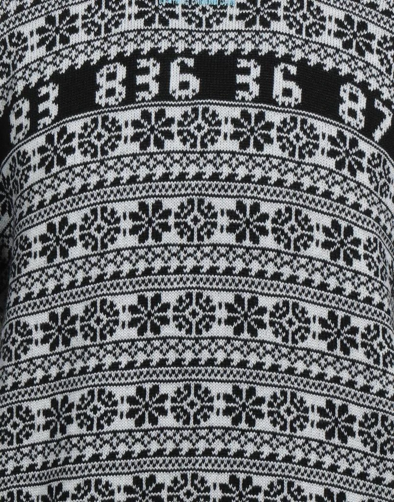 VTMNTS Sweater 4