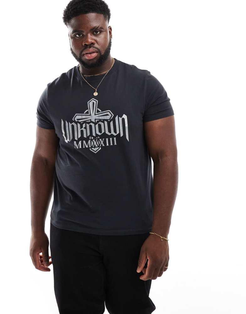 ASOS ASOS DESIGN muscle fit t-shirt with metallic cross print