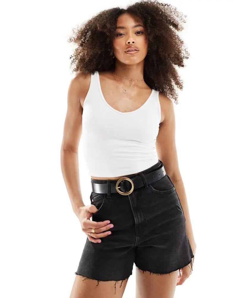 Hollister Hollister v-neck seamless vest in white