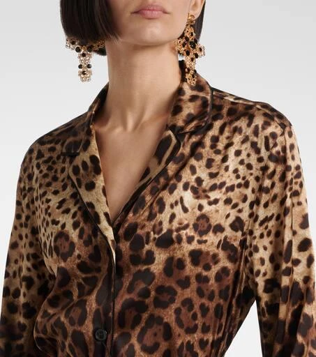 Dolce
Gabbana Leopard-print stretch-silk satin top 4
