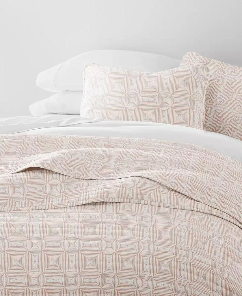 IENJOY HOME Geometric Maze Reversible 2-Pc. Quilt Set 4