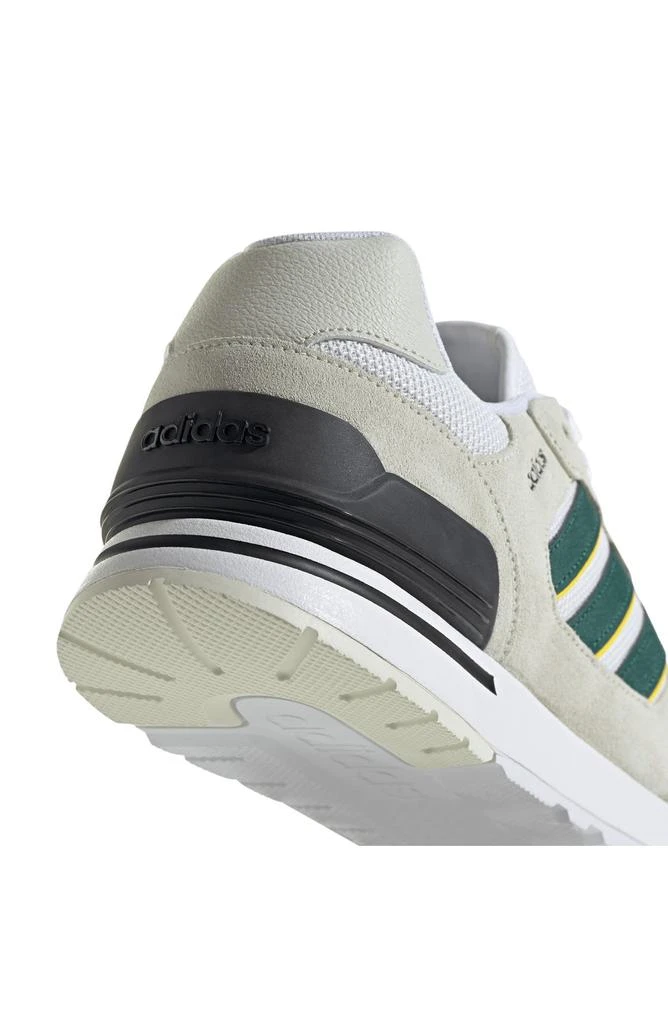 Adidas Run 80s Sneaker 10