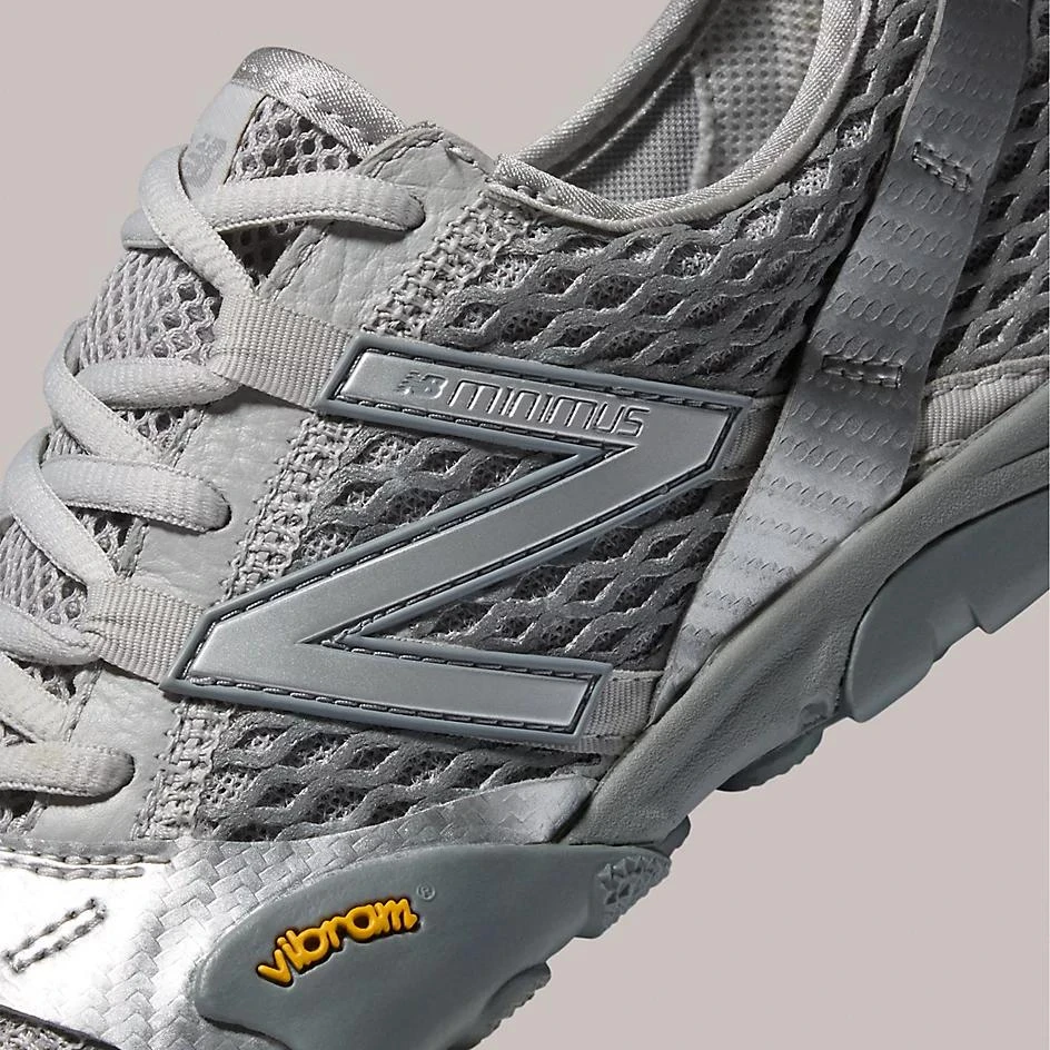 New Balance MT10 8