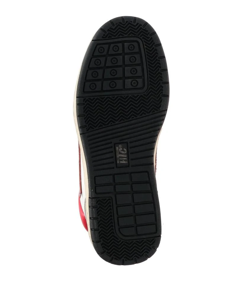HTC Sneakers 5